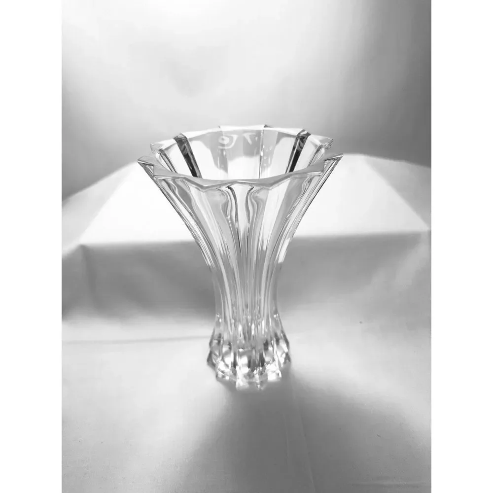 Riedel Accents Vivant Tyrol Crystal Fluted Vase Germany Signed Heavy 7
